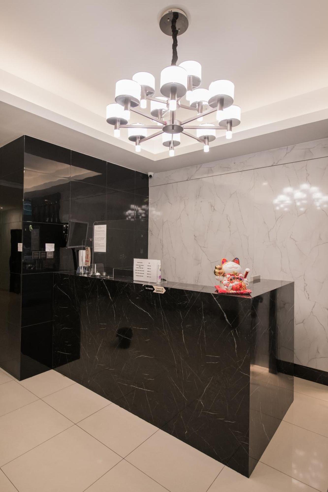 Star Moon Hotel Бинтулу Экстерьер фото