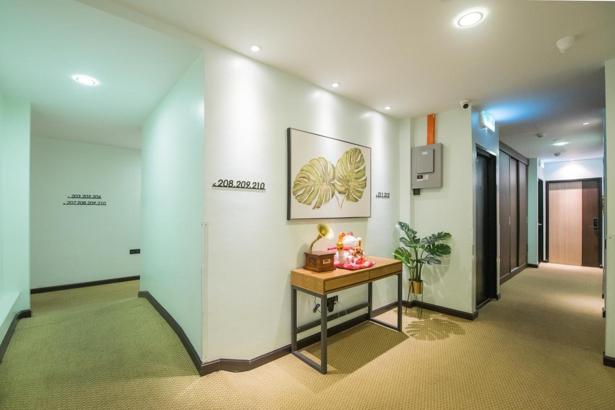 Star Moon Hotel Бинтулу Экстерьер фото